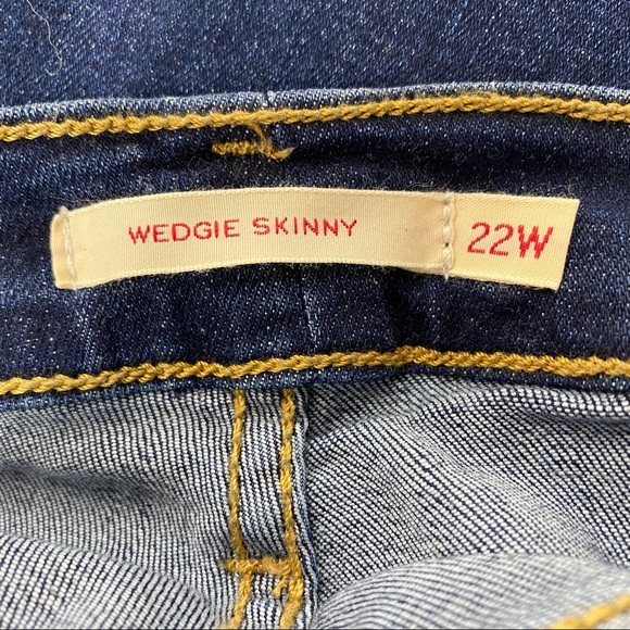 Levis Big E Jeans Wedgie Skinny Womens SZ 22W Crop Raw Hem Button Fly Plus - Picture 8 of 16